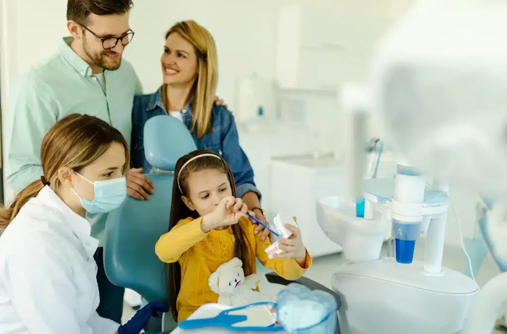 Family Dentistry Vs. General Dentistry: What’s The Difference?